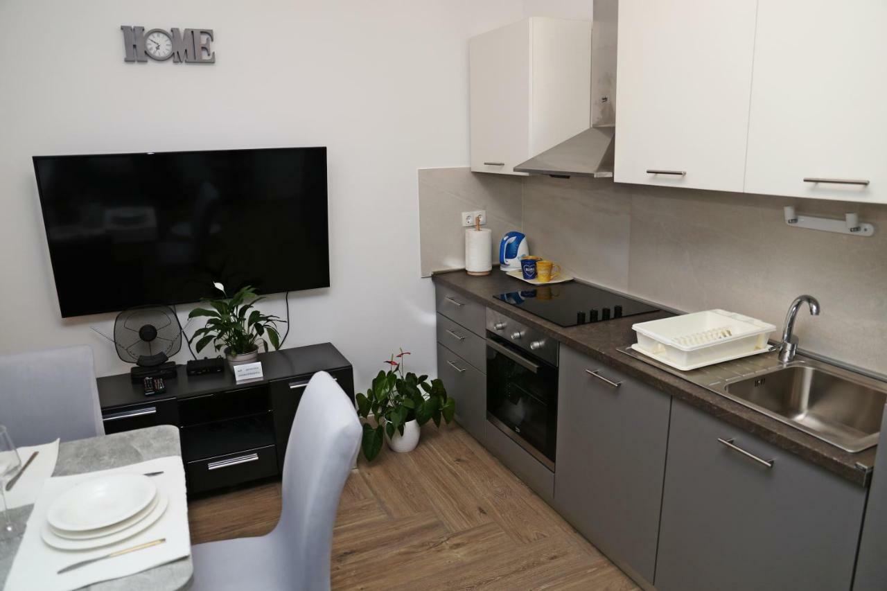 Apartment R&M Λομπάρδα Εξωτερικό φωτογραφία